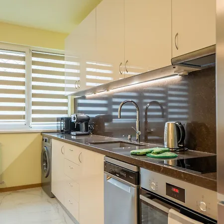 Location New & Spacious 3 Bdr Medical Academy Sófia