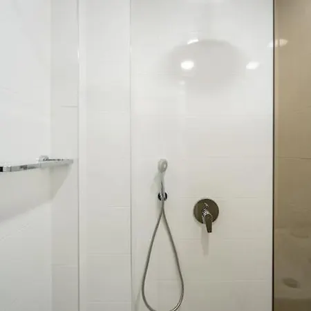 Location New & Spacious 3 Bdr Medical Academy Sofia