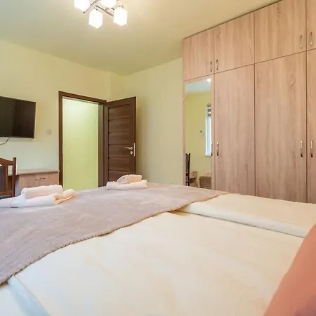 Location New & Spacious 3 Bdr Medical Academy Sófia