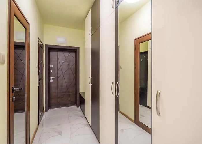 Location New & Spacious 3 Bdr Medical Academy