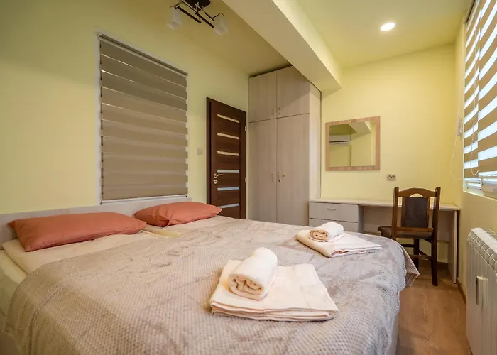 Location New & Spacious 3 Bdr Medical Academy