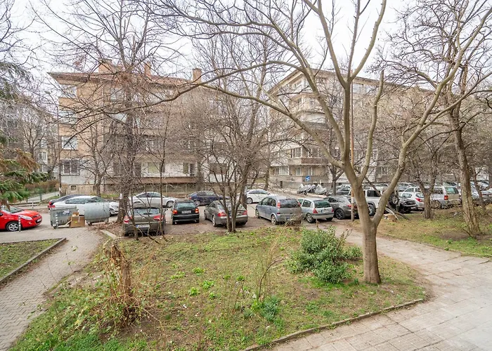 Appartamento Location New & Spacious 3 Bdr Medical Academy