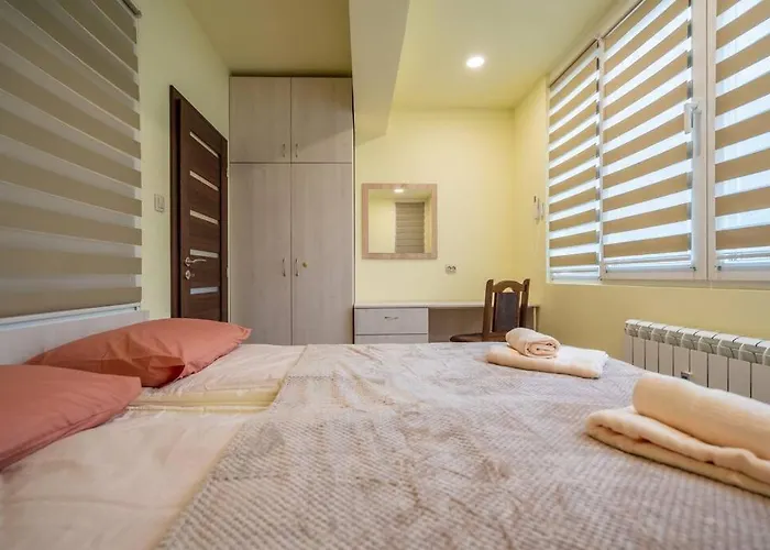 Appartamento Location New & Spacious 3 Bdr Medical Academy Sofia