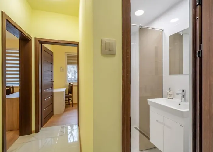 Appartamento Location New & Spacious 3 Bdr Medical Academy Sofia